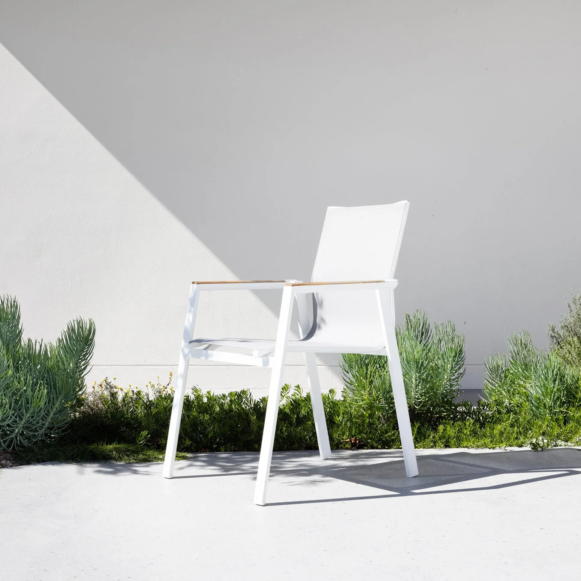 Carson Extension &amp; Luca Dinning Setting - 9pce White
