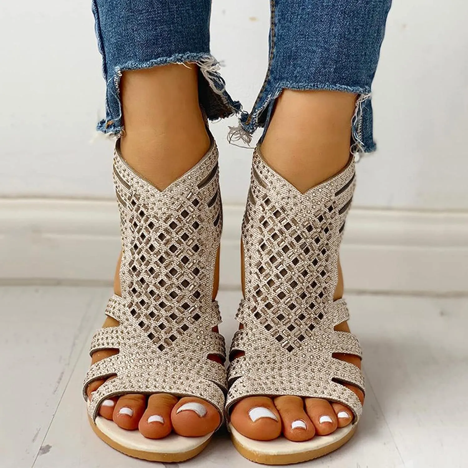 Eduavar Sandals for Women Casual Summer, Women Sandals Closed Toe Wedge Sandals Summer Casual Ankle Strap Buckle Sandals