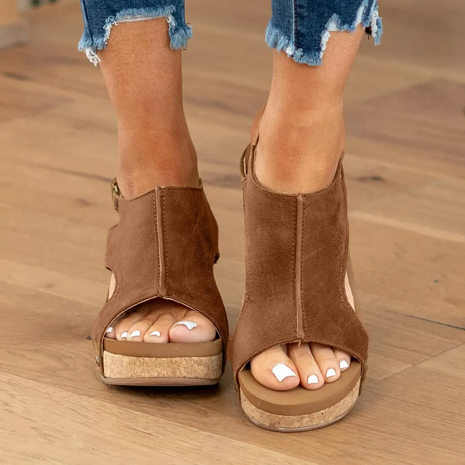 Eduavar Wedge Sandals for Women, Womens Sandals Summer Beach Sandals Floral Shoes Casual Ring Toe Flat Sandals