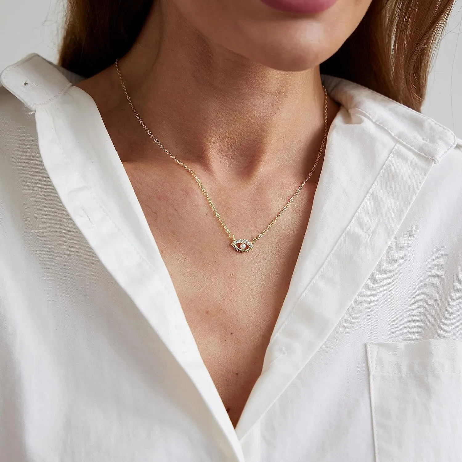 Kyerlyn Dainty Pearl Pendant Necklaces for Women 14K Gold Plated Handmade Layered Pearl Chain Necklace Delicate Layered Pearl Necklace Everyday Jewelry Gift