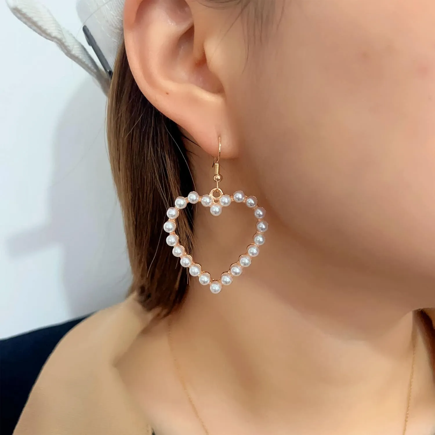 Pearl Heart Drop Earrings for Women,Vintage Heart Dangle Earrings,Pearl Heart Hoop Earrings