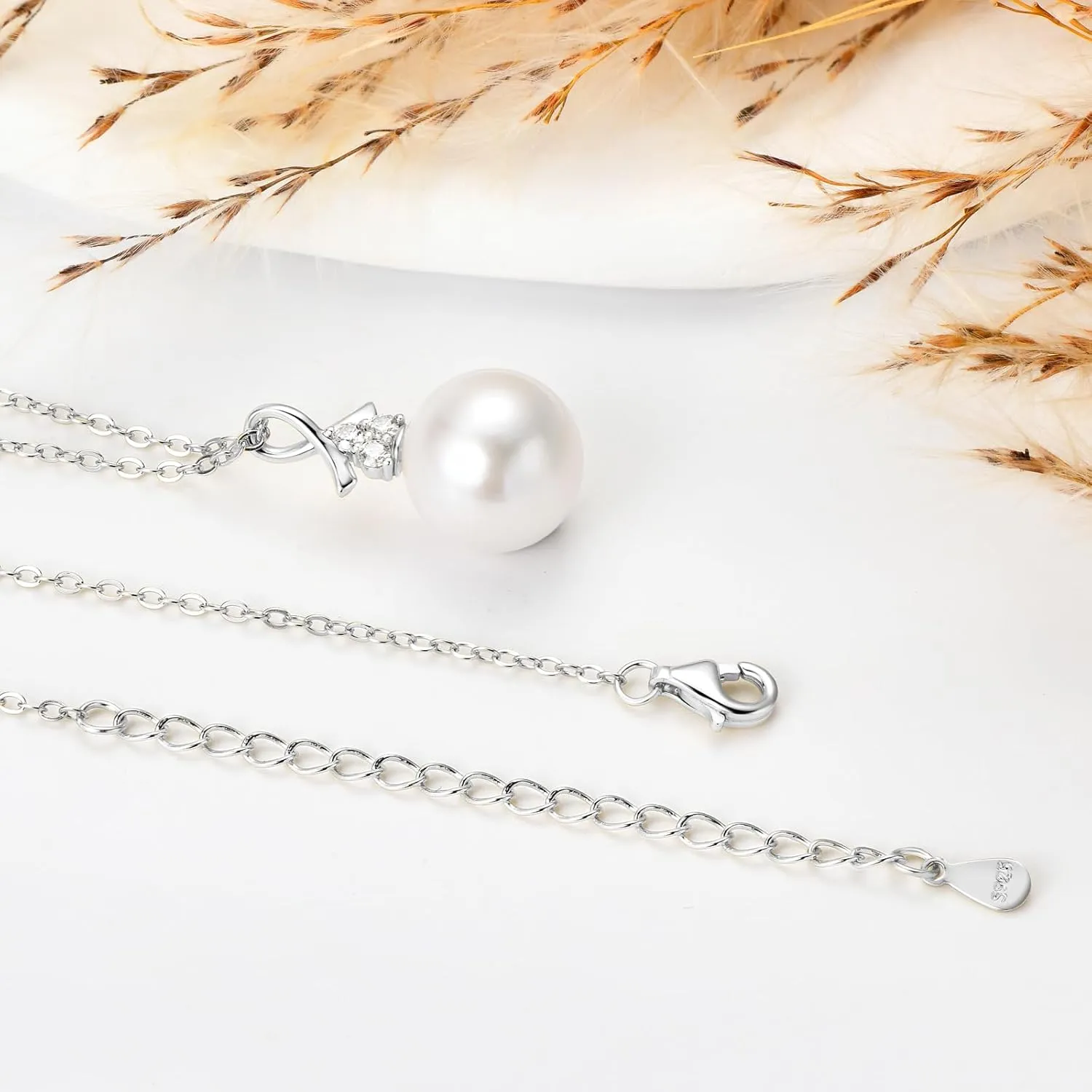 Pearl Pendant Necklaces for Women, Freshwater Cultured White Pearl with 925 Sterling Silver Necklace Chain, Shiny Moissanite Pearl Jewelry Gifts for Mom Wife Girlfriend