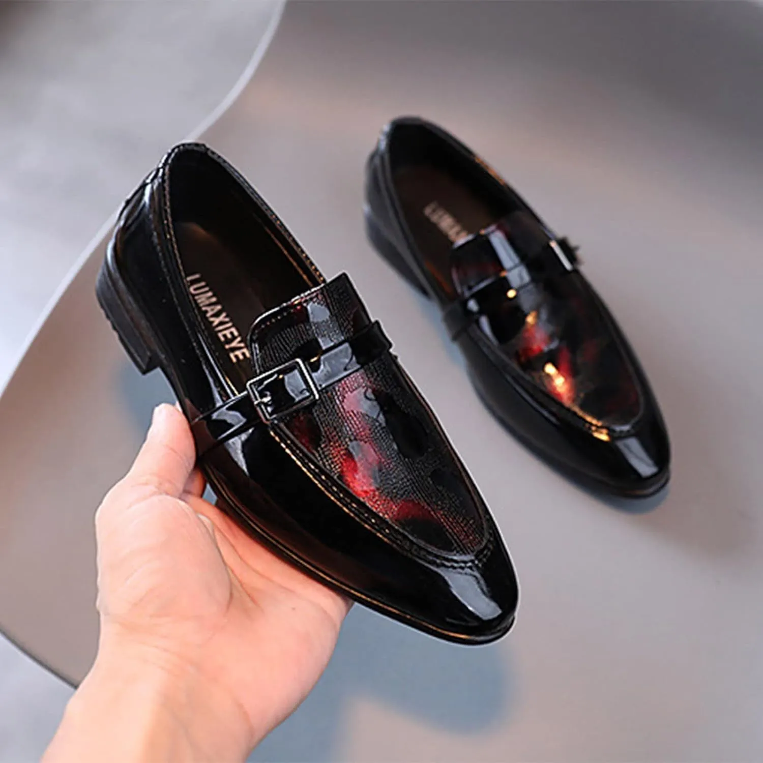 Summer and Autumn Fashion Boys Casual Leather Shoes Solid Color Lace Up Pointed Lace Up Dress Shoes Infant