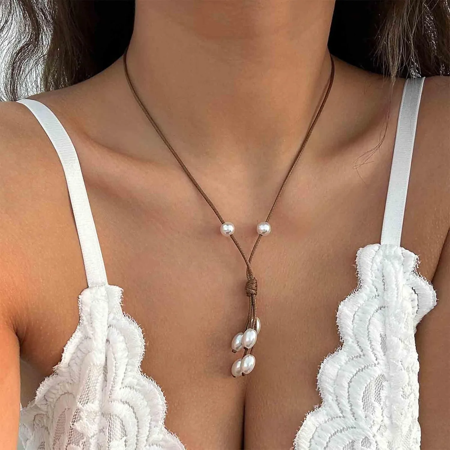 Vintage Black Leather Pearl Choker Necklace Leather Y Lariat Necklace Pearl Tassel Drop Necklaces Gothic Suede Rope Necklaces Jewelry for Women