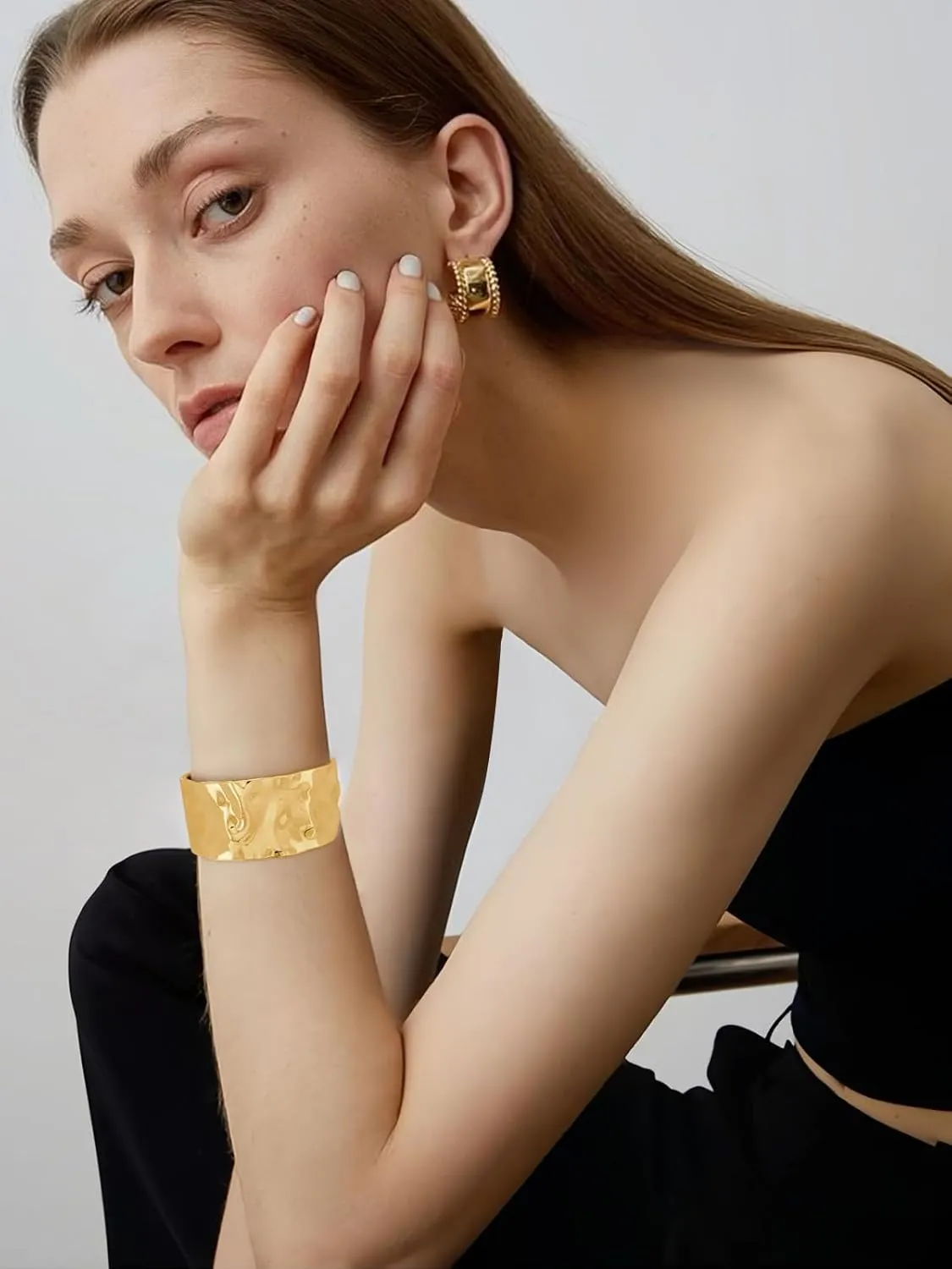 WOWORAMA Extra Wide Chunky Bangle Bracelets for Women Heavy Thick Gold Hinged Cuff Bangles Exaggerated Bold Statement Bracelet Boho Hinge Wrist Wrap Cuff Bracelet